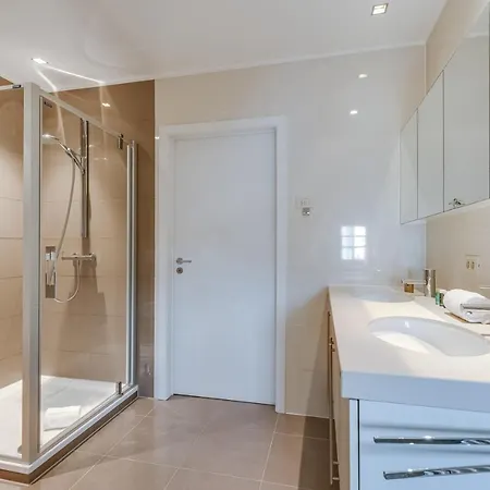 Huswell - Beautiful Penthouse In The Heart Of