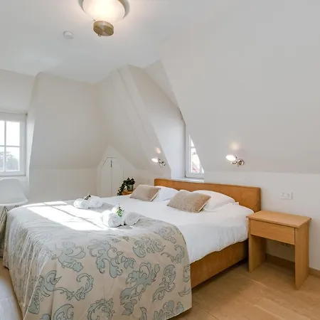 Huswell - Beautiful Penthouse In The Heart Of * Knokke-Heist