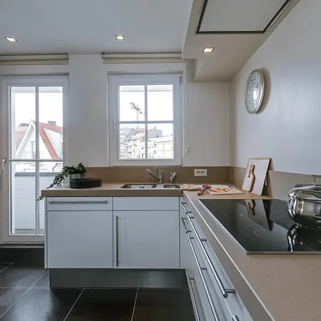 Huswell - Beautiful Penthouse In The Heart Of Διαμέρισμα