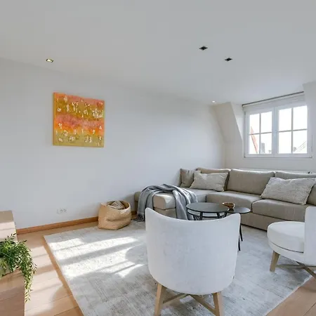 Huswell - Beautiful Penthouse In The Heart Of Διαμέρισμα
